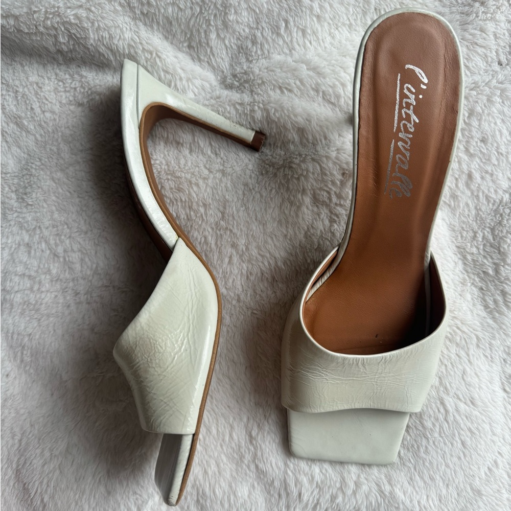 White Sandals / Heels
